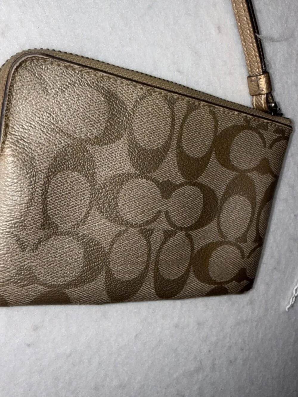 VINTAGE Y2K Coach Metallic Gold Logo Wristlet Small Designer Bag Zip Closure
